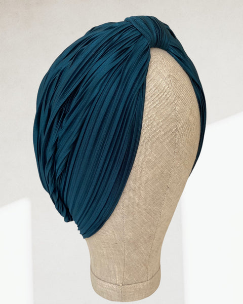 Peacock Satin plisse classic turban