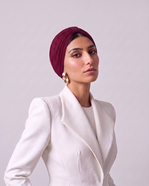 Tulle pleated maroon turban