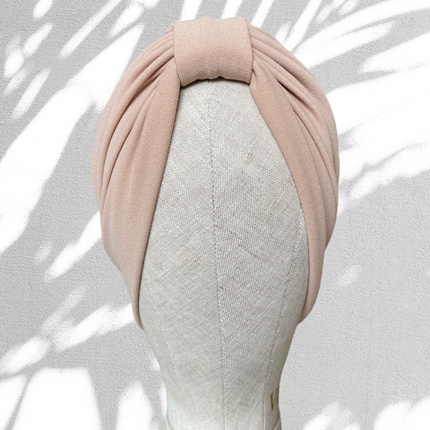 Powder beige classic turban